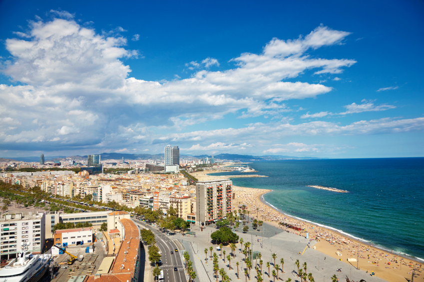 Perfekte Reisemonate an die Küste von Barcelona